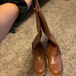 Tan boots, wide calf